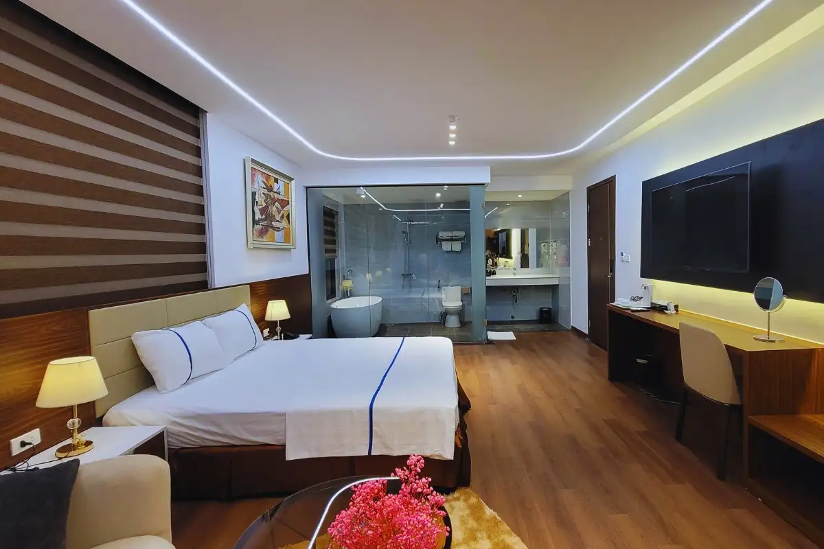 LUXTEL HOTEL 4 ( Thành Phố Giao Lưu)